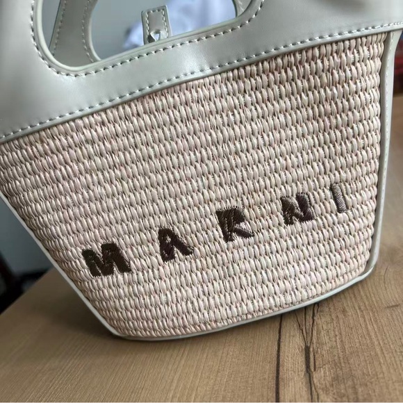 Marni Cream Straw Tote with Brown Logo Stitching - Picture 3 of 6